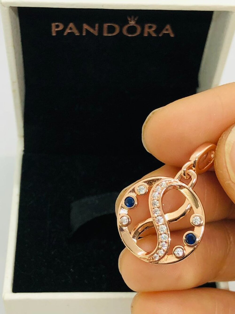 ✨✨Pandora ME Infinity Symbol Medallion Dangle Charm